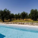 Nocleg ze śniadaniem Masseria Soluco 4*