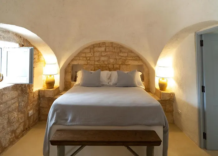 Masseria Soluco Bed & Breakfast 4*