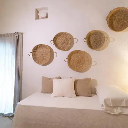 Bed & Breakfast Masseria Soluco 4*