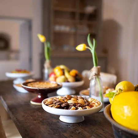 Bed & Breakfast Masseria Soluco 4*