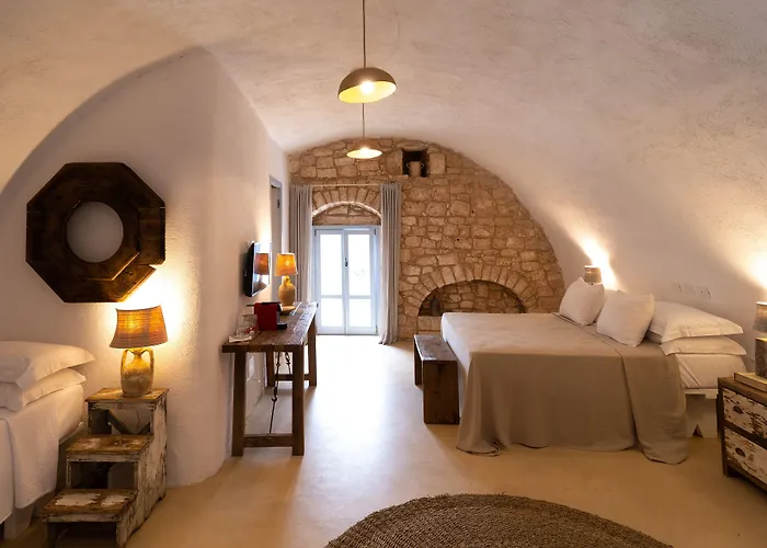 Bed & Breakfast Masseria Soluco 4*